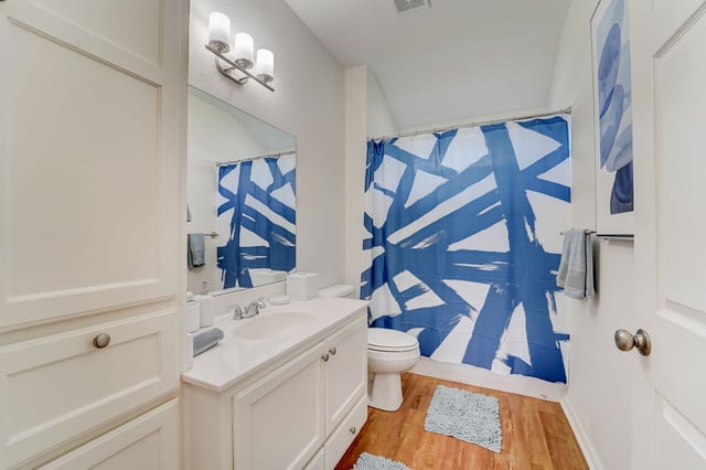 15_web_or_mls_E_Larkspur_St_015